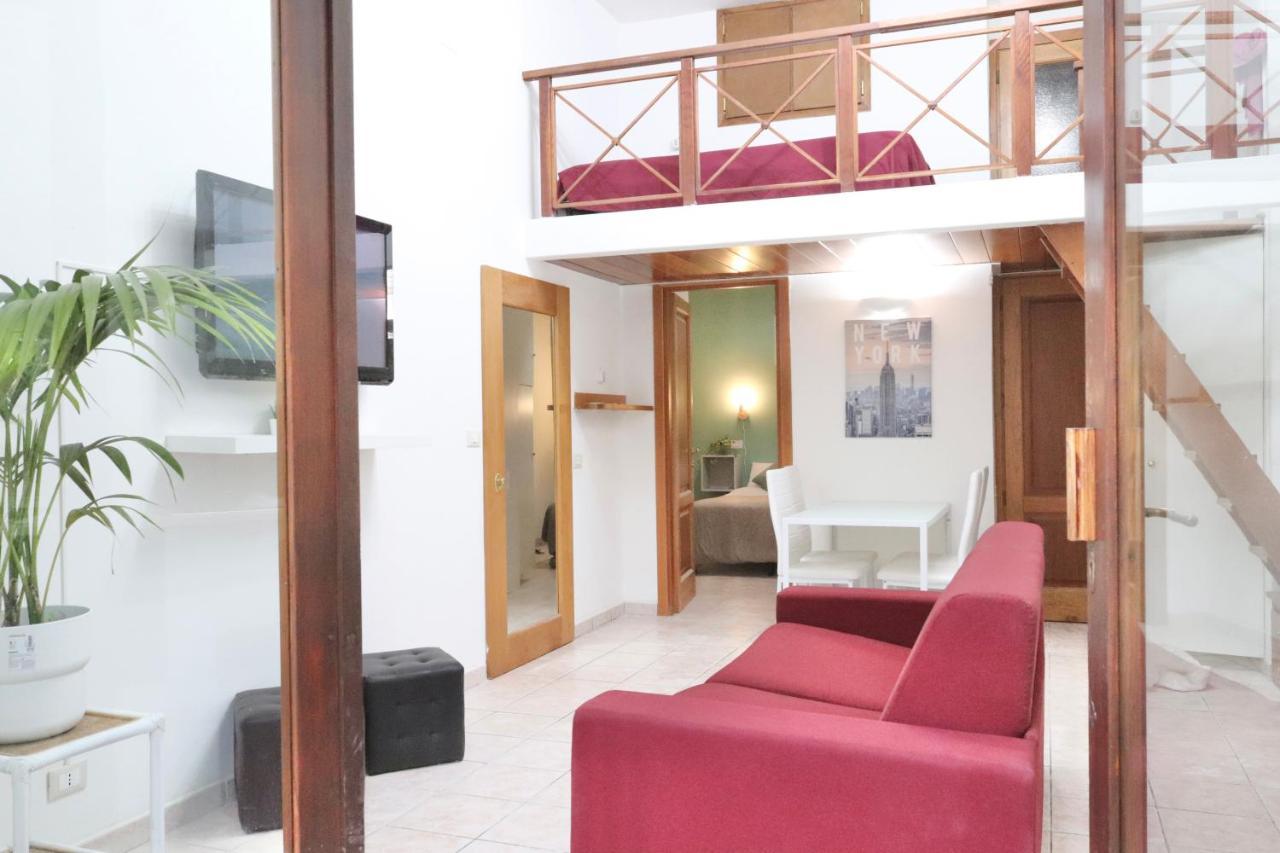 Independent Loft Private Entrance And Courtyard * Rome
